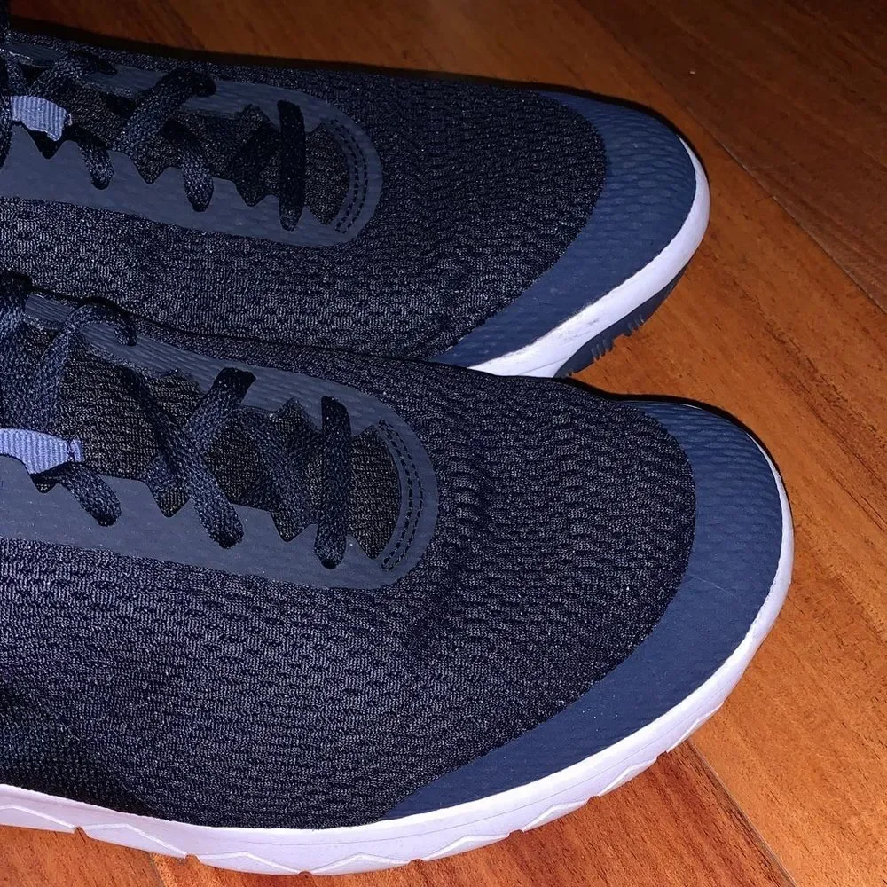 Nike sleek navy